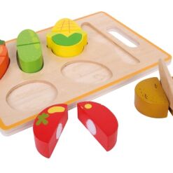 משטח חיתוך ירקות מעץ לילדים הכולל 6 חלקים