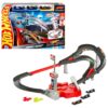 מסלול Hot Wheels Racing Formula 1® Sprint Circuit – ערכת מרוץ ועקיפה עם 3 רכבי נבחרות
