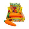 סקווישי גזר ענק Mega Fruit XXL בגודל 30 ס"מ – צעצוע מעיכה להפגת מתחים